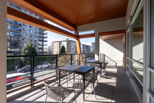 202-108 8Th Street E, North Vancouver, BC - Outdoor With Balcony With Exterior