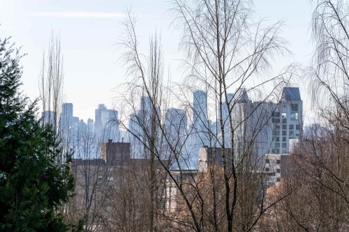 202-108 8Th Street E, North Vancouver, BC - Outdoor With View