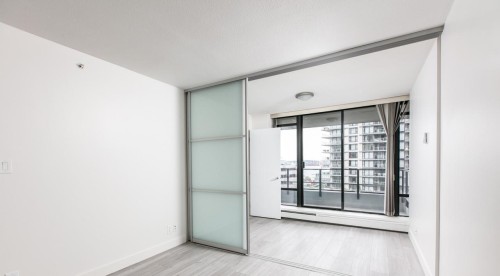 602-151 2nd Street W, North Vancouver, BC V7M 3P1 4