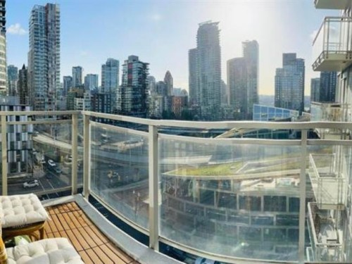 1202-1455 Howe, Vancouver, BC - Outdoor With Balcony With View