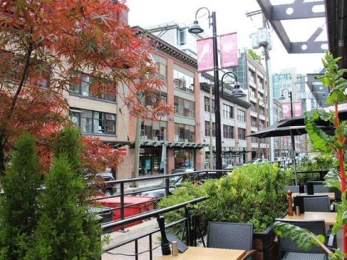 1202-1455 Howe, Vancouver, BC - Outdoor