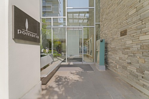 1202-1455 Howe, Vancouver, BC -  With Exterior