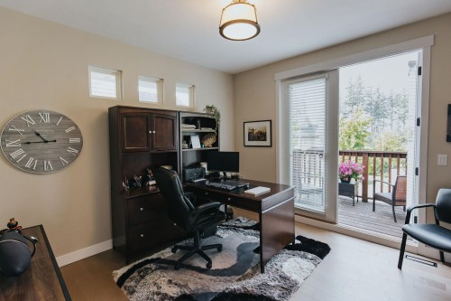 164 Sycamore Drive, Port Moody, BC - Indoor Photo Showing Office