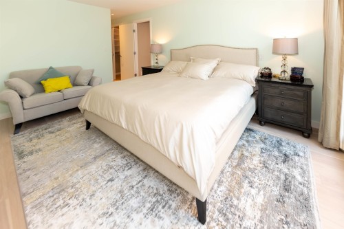 1163 Cordova Street W, Vancouver, BC - Indoor Photo Showing Bedroom
