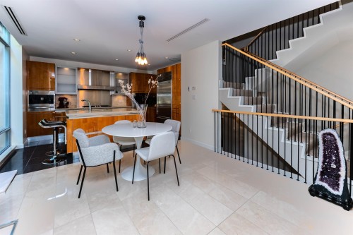 1163 Cordova Street W, Vancouver, BC - Indoor Photo Showing Dining Room