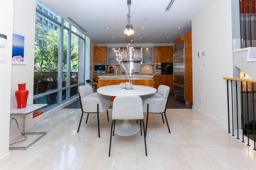 1163 Cordova Street W, Vancouver, BC - Indoor Photo Showing Dining Room