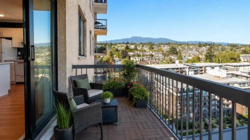 1607-145 St. Georges Avenue  North Vancouver, BC V7L 3G8