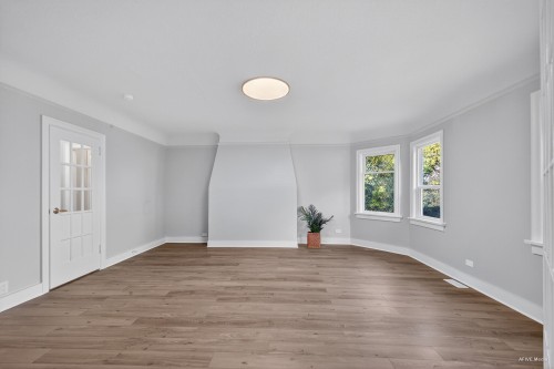 7561 Angus Drive, Vancouver, BC - Indoor Photo Showing Other Room