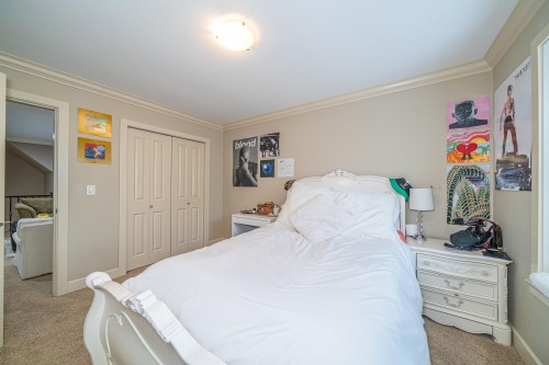 1353 Hames Crescent, Coquitlam, BC - Indoor Photo Showing Bedroom