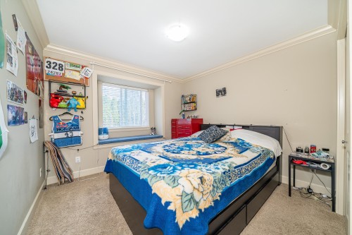 1353 Hames Crescent, Coquitlam, BC - Indoor Photo Showing Bedroom