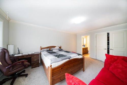 1353 Hames Crescent, Coquitlam, BC - Indoor Photo Showing Bedroom