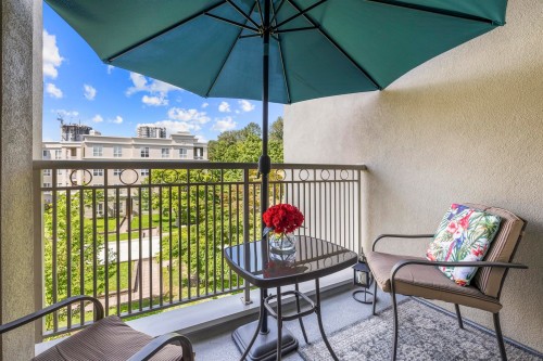 340-3098 Guildford Way, Coquitlam, BC - Outdoor With Exterior