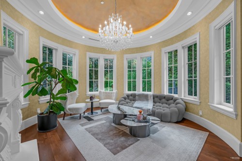 6011 Adera Street, Vancouver, BC - Indoor
