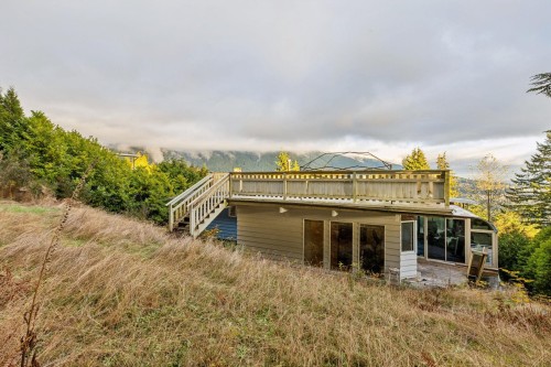 556 Ballantree Road, West Vancouver, BC - Outdoor