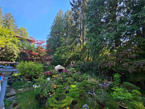 435 E Osborne Road, North Vancouver, BC - Outdoor
