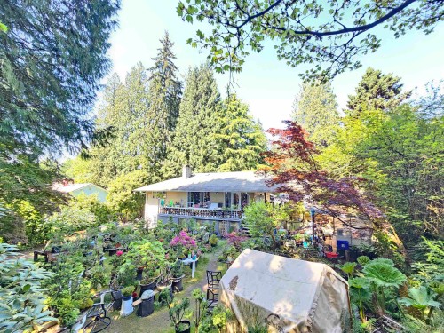 435 E Osborne Road, North Vancouver, BC - Outdoor