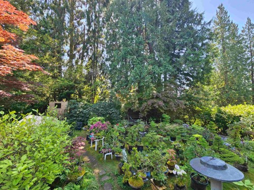 435 E Osborne Road, North Vancouver, BC - Outdoor