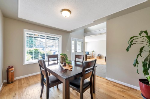 22765 126B Avenue, Maple Ridge, BC - Indoor Photo Showing Dining Room