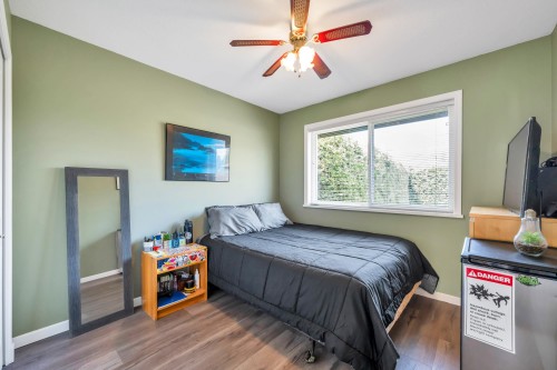 22765 126B Avenue, Maple Ridge, BC - Indoor Photo Showing Bedroom