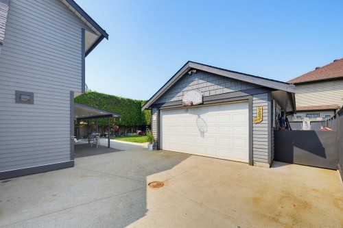 22765 126B Avenue, Maple Ridge, BC - Outdoor With Exterior