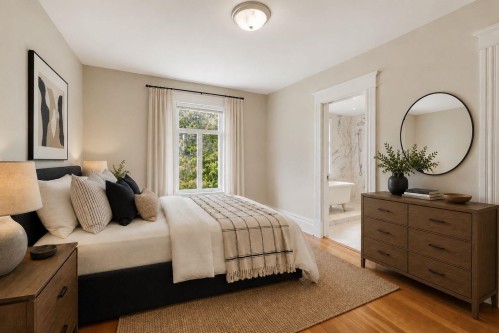 647 Prior Street, Vancouver, BC - Indoor Photo Showing Bedroom