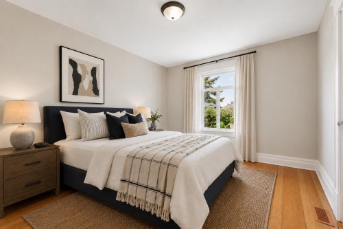 647 Prior Street, Vancouver, BC - Indoor Photo Showing Bedroom