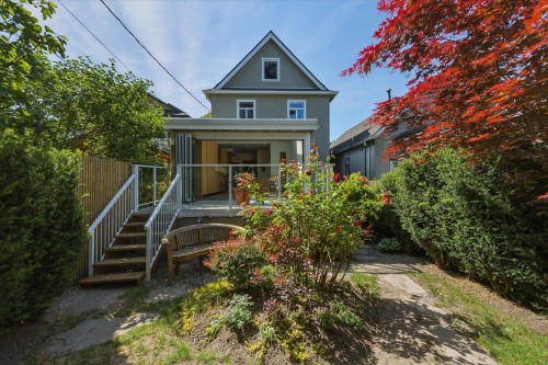 647 Prior Street, Vancouver, BC - Outdoor With Deck Patio Veranda