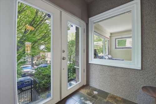 647 Prior Street, Vancouver, BC - Indoor Photo Showing Other Room