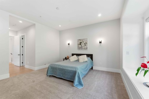 27107 River Road, Maple Ridge, BC - Indoor Photo Showing Bedroom