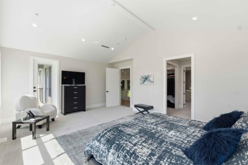 27107 River Road, Maple Ridge, BC - Indoor Photo Showing Bedroom