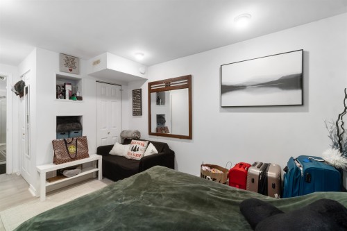 309 Gloucester Court, Coquitlam, BC - Indoor