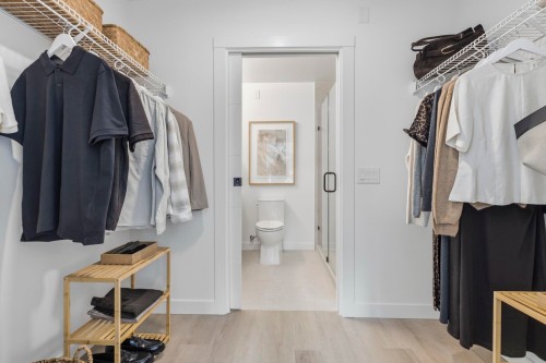 107-2268 Broadway E, Vancouver, BC - Indoor With Storage
