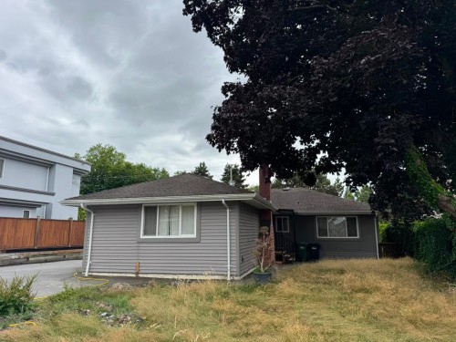 8591 Williams Road, Richmond, BC - Outdoor