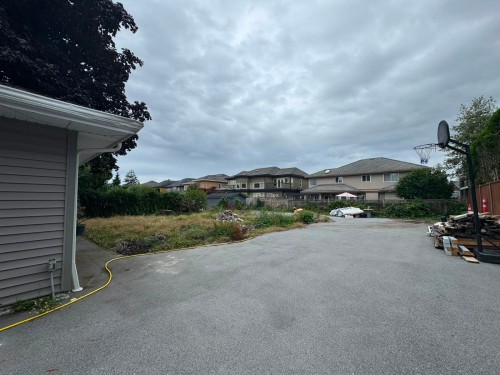 8591 Williams Road, Richmond, BC - Outdoor
