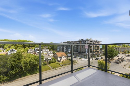 507-2268 Broadway E, Vancouver, BC - Outdoor With View