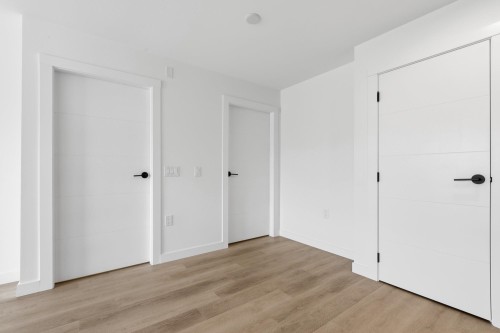 507-2268 Broadway E, Vancouver, BC - Indoor Photo Showing Other Room