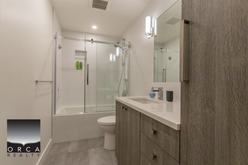 845 Braeside Street, West Vancouver, BC - Indoor Photo Showing Bathroom