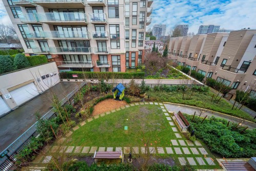 307-8428 Park Road  Richmond, BC V6Y 0K1