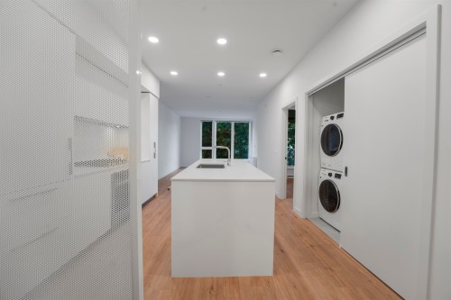 306-1500 Scott Crescent, Squamish, BC - Indoor