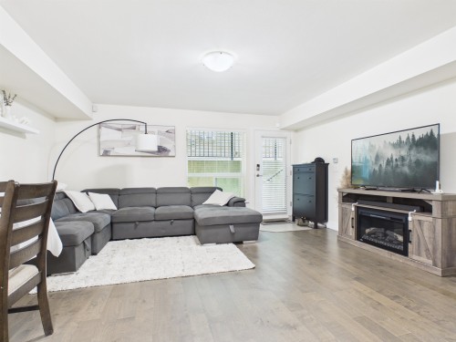 1517 Dayton Street, Coquitlam, BC - Indoor Photo Showing Living Room With Fireplace