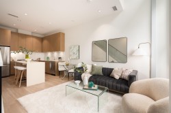 149 1st Avenue E Vancouver, BC V6A 0E8
