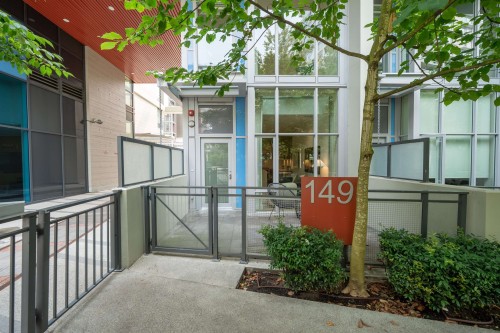 149 1St Avenue E, Vancouver, BC - Outdoor With Exterior