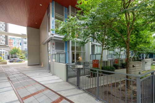 149 1St Avenue E, Vancouver, BC - Outdoor