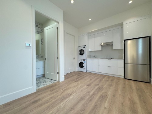 10480 No 4 Road, Richmond, BC - Indoor