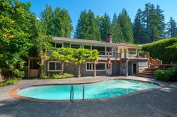 545 Kings Road E North Vancouver, BC V7N 1J2