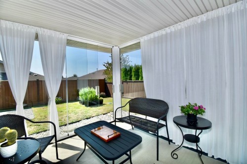 6315 Tower Road, Sechelt, BC -  With Exterior