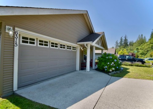 6315 Tower Road, Sechelt, BC - Outdoor With Exterior