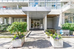 2703-2289 Yukon Crescent Burnaby, BC V5C 0B2