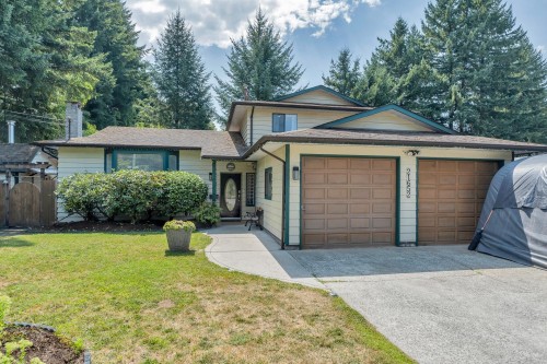 21652 121 Avenue  Maple Ridge, BC V2X 3S6