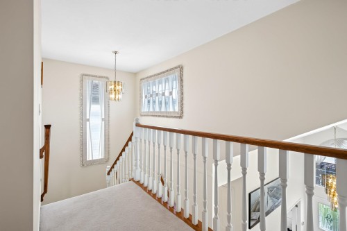1252 Dewar Way, Port Coquitlam, BC - Indoor Photo Showing Other Room